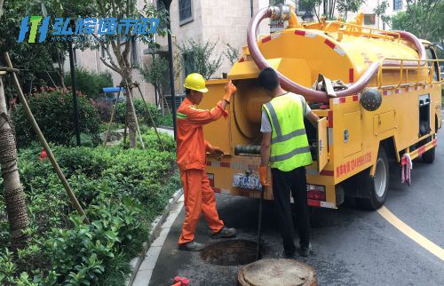 上海浦东新区浦兴路雨污管道清淤疏通